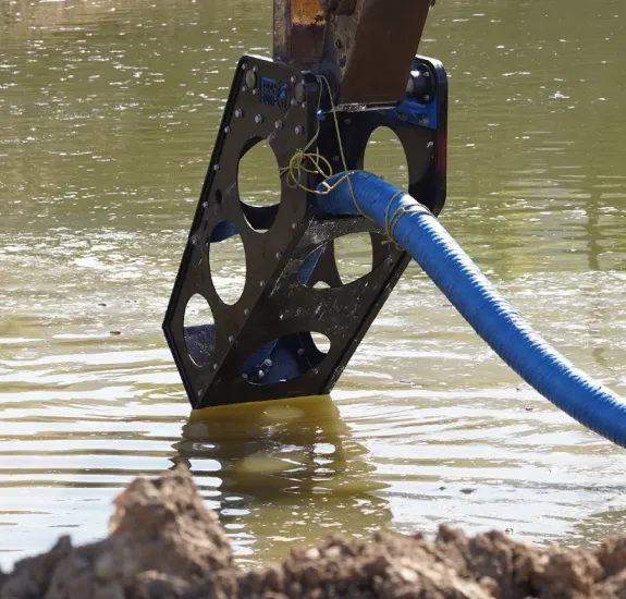 cable deployed dredge pumps